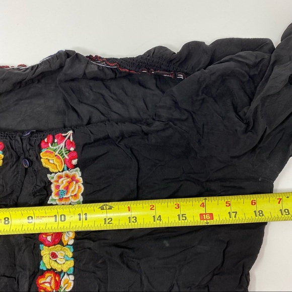 Johnny Was Black Floral Embroidered Blouse Small - Picture 8 of 9